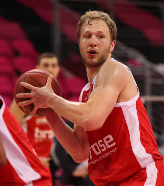 无疑让本赛 无疑让本赛