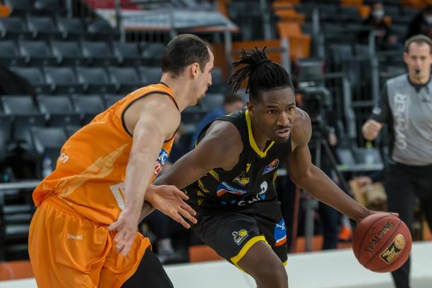 创造出一个 创造出一个