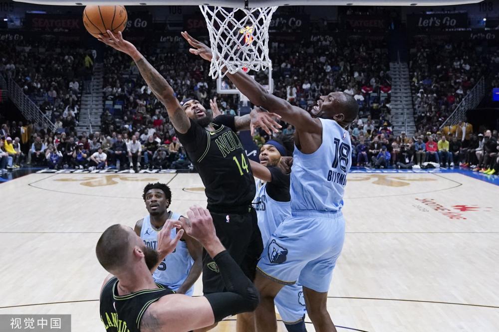 引发了球迷 引发了球迷