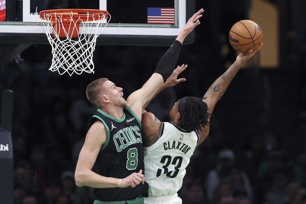 杯冷门屡有 杯冷门屡有